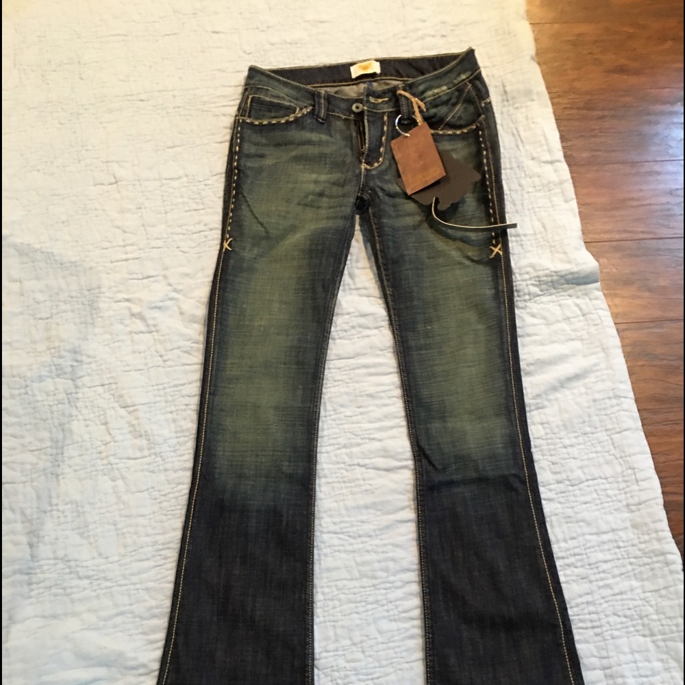 Antik jeans NWT size 25